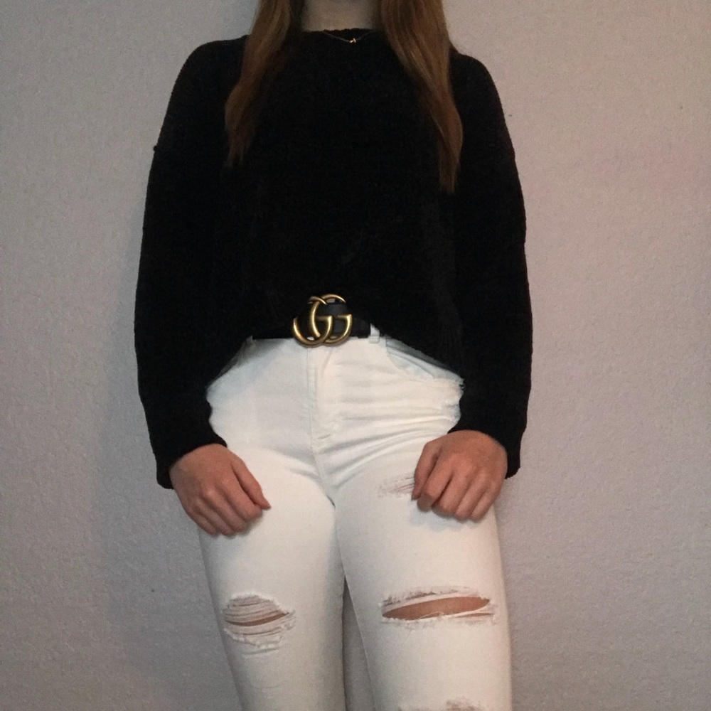 Ollie Pearl black crushed velvet sweater